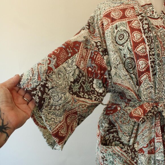 Vintage 1960s 1970s Robe with Pockets, Roytex Terrycloth Housecoat, Tiki Brown - Picture 9 of 10